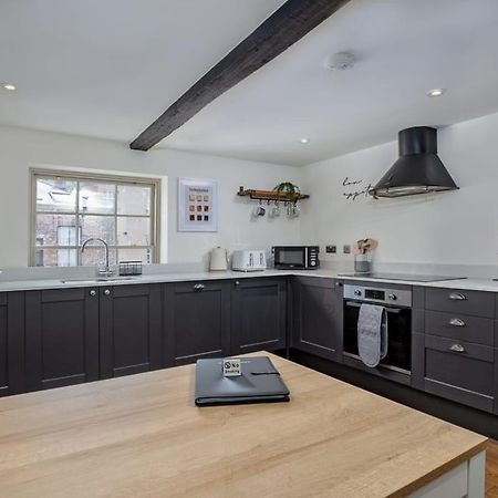 Paradise Square - Remodelled 18Th Century Apartme Sheffield Esterno foto